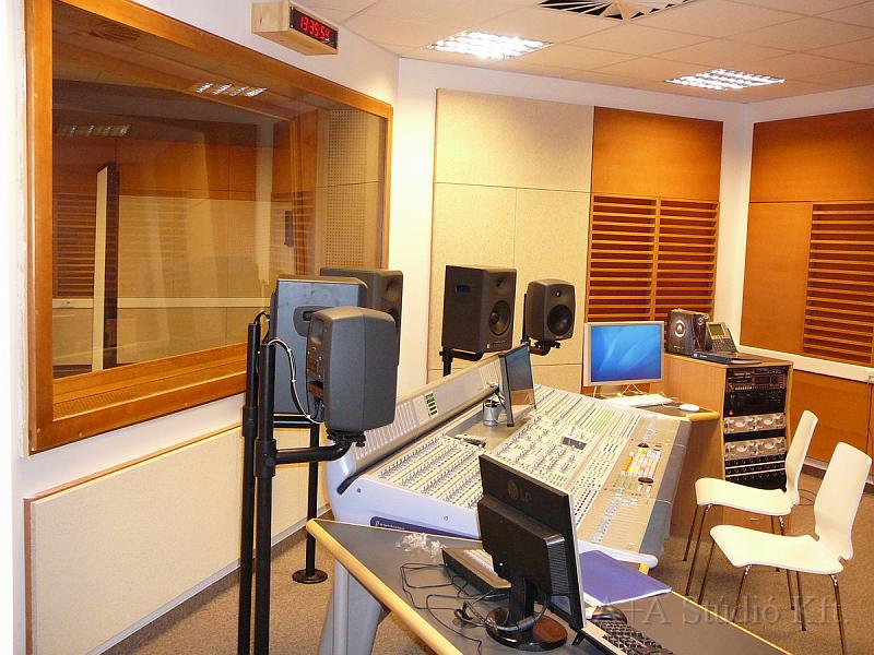 Korda studió, Etyek 15.jpg